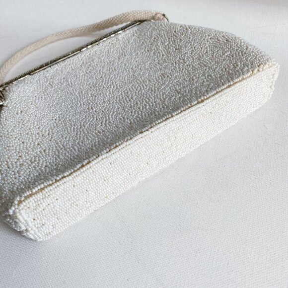 Vintage 1940s fully beaded floral Crosstich Wedding Special  Occasion Purse - Picture 11 of 12